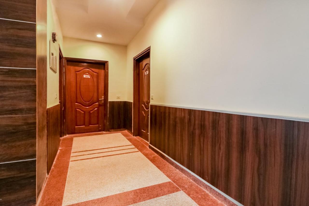 Capital O Hotel Bms Near Appu Ghar Gurgaon Extérieur photo